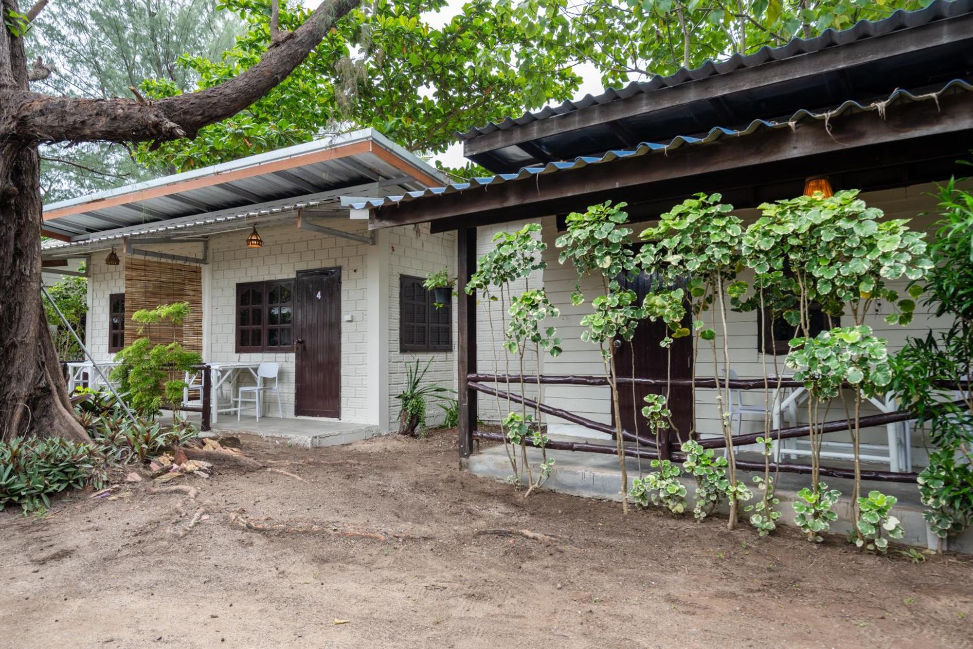 Breeze Bungalows Ko Lanta Exterior foto